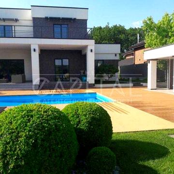 Здається в оренду шикарний будинок в Круглику з басейном 20 соток