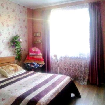 baz-01 Трикімнатна сталінка з окремими кімнатами на пр Шевченка