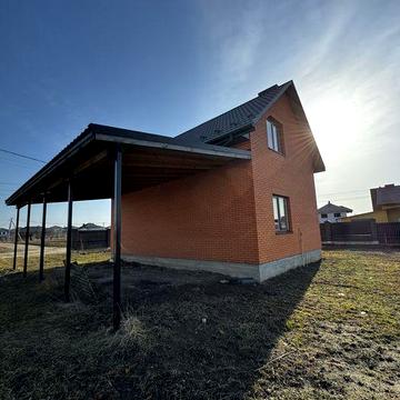 Продається якісний будинок у Боратині з усіма комунікаціями