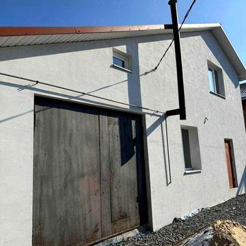 Просторий утеплений будинок, підведені комунікації, земля 6 сот. 37717