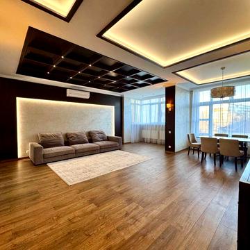 Сдам квартиру з 2 спальнями на низькому поверсі