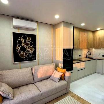 продаж ЖК Варшавський квартал , ТЦ Ретровіль, Панченко ЖК варшавський