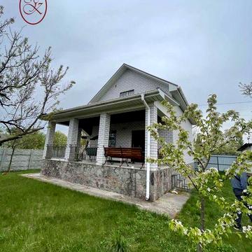 Чудовий будинок для комфортного проживання.