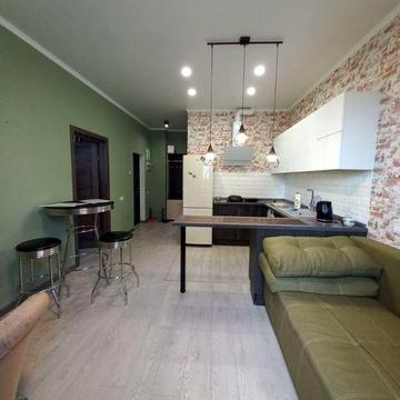 Сдам 1-ком квартиру Аркадия жк Акапулько 50м. 4 этаж. Закрытая террито