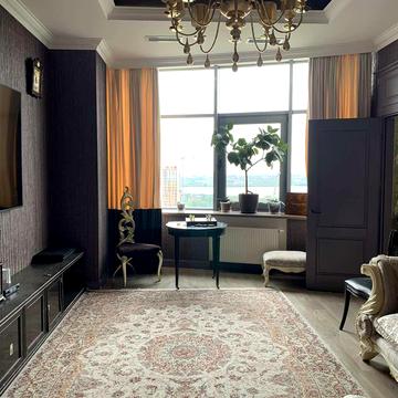 Дмитра Яворницького просп. (Карла Маркса), 3