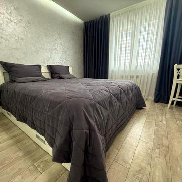 Продам шикарную 2х комнатную квартиру в Лесках.