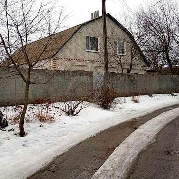 Продаж  будинку  у центрі Зінькова – затишок та автономність!