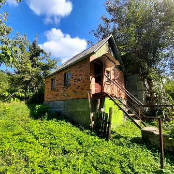 Дом дачний будинок земельна  ділянка