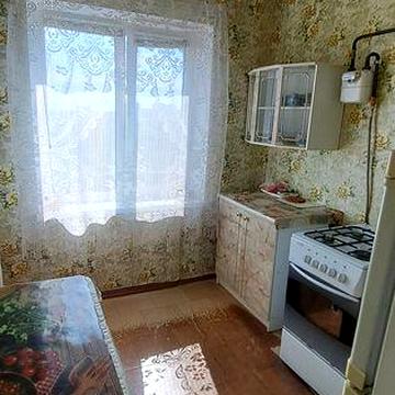 Продаж ТЕРМІНОВО !!!  2х кім квартири , ул. М.Вороного ,Ювілейна ЖК кооператив