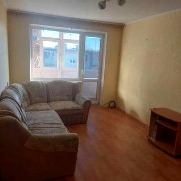 l Продам 1-кімнатну квартиру на Раківці