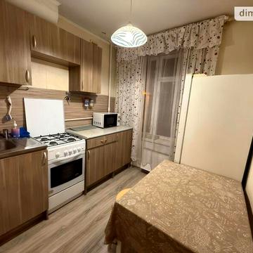 Довгострокова оренда 1к Квартира Зелена вулиця