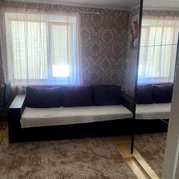 Здається квартира двохкімнатна від власника .