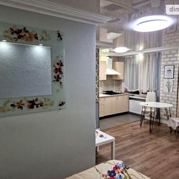 Довгострокова оренда 1к Квартира Сухомлинського Василя вулиця