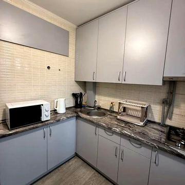 Здам квартиру поруч з метро