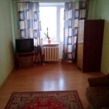 Надам в оренду 1-но кімнатну квартиру на тривалий термін