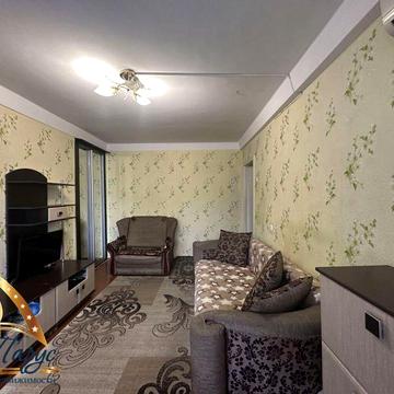 Продам 1 ком.кв-ру в центре,бул.Центральный 5/5