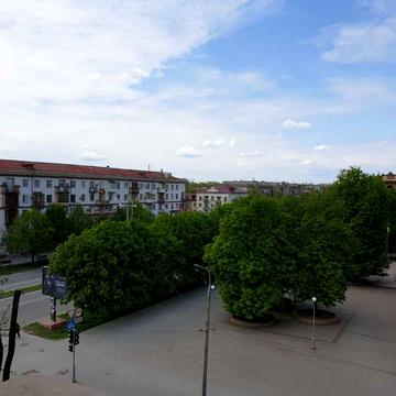 Оренда 2 кімнатна Соборний 192