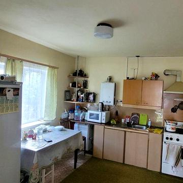 Затишний будинок на Зеленому, у гарному місці