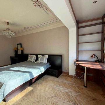 Щусєва 8а, оренда просторої 2к, є газ, бойлер, м Дорогожичі