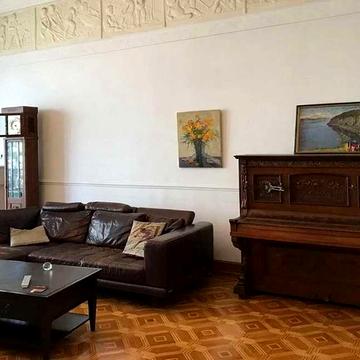 tir-31 Двухуровневая квартира с ремонтом 8-к в Сабанском переулке