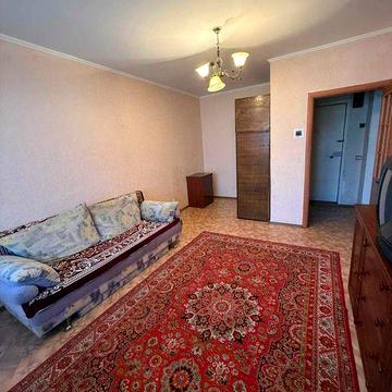 Продаж 1 кімнатної квартири на Намиві з меблями і технікою