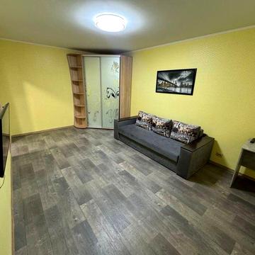 Здається 1-кімнатна довгостроково Природна 3. Власник