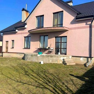 Будинок у с. Солонка Львівська область