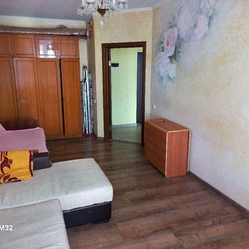 Здам квартиру на довгий термін.