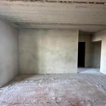 2 кімнатна квартира в центральній частині міста!