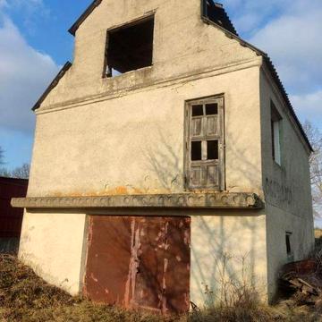 Продам дачний будинок