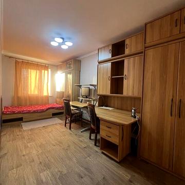 Довгострокова оренда 3к Квартира Воскресенська вулиця