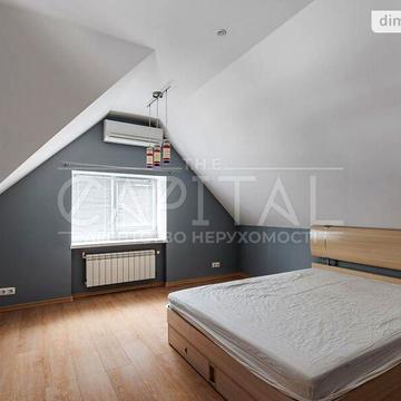 Довгострокова оренда 10к Дім Богатирська вулиця