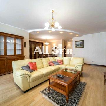 Оренда 3к квартири у Києві, Ярославів Вал вул., 17а Без комісії