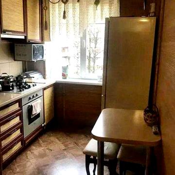 Продаж 4-кімнатної квартири по вул.Реміснича