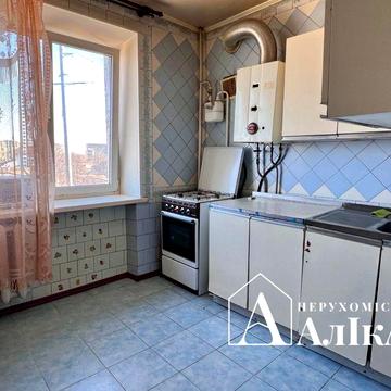 Продам велику квартиру з гарним плануванням