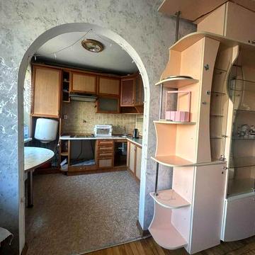 Терміновий продаж 3 км. квартири з меблями