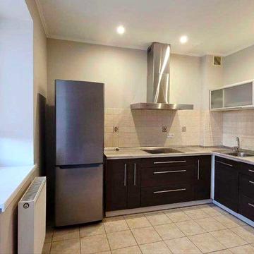 Сдам двухкомнатную квартиру ул. Космическая, Победа 4