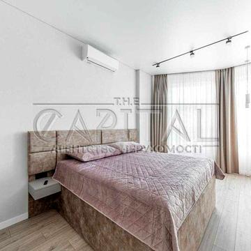 Продаж квартири 2-к з ремонтом 52 Перлина 60м2 Печерський р-н ГАЗ ЖК 52 Перлина