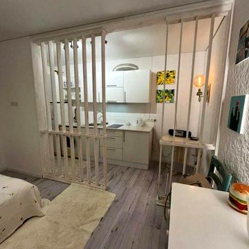 Садова вул., 6