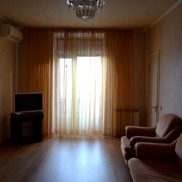 Сдам 2-х комнатную квартиру в центре в сталинке