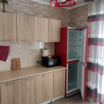 Довгострокова оренда 1к Квартира Перлинна вулиця