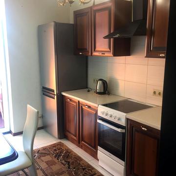 Богатирська вул., 6-А