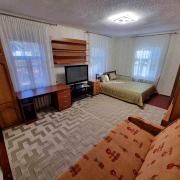 Оренда приватного будинку, 42 м, Буча, залізн. вокзал 12 хв, ГЕНЕРАТОР