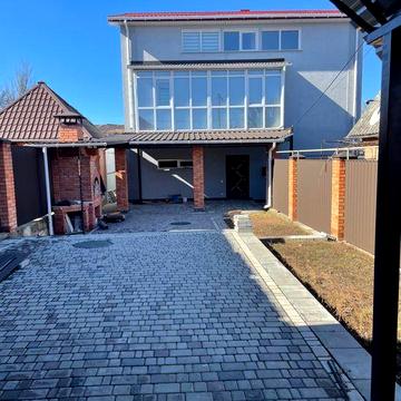 Продаж будинку, р-н Новоміколаївка