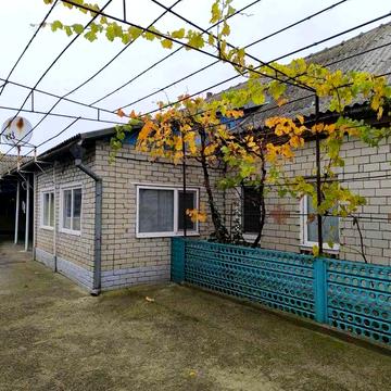 Продаж будинку Лозуватка