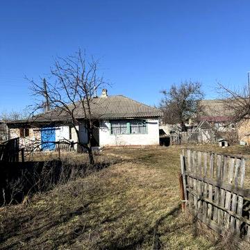 Нові Санжари, продаж частини будинку в гарному місці з комунікаціями