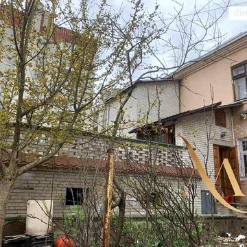 Продаж 2к Квартира Садівнича вулиця