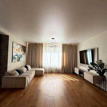 Продаж будинку / Ужгород