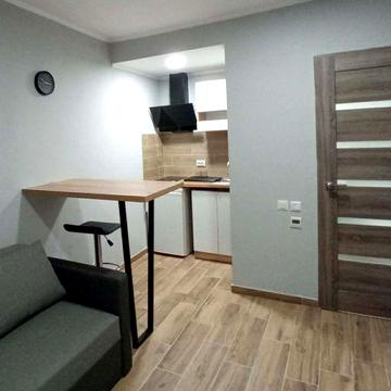 Оренда  м. Острог