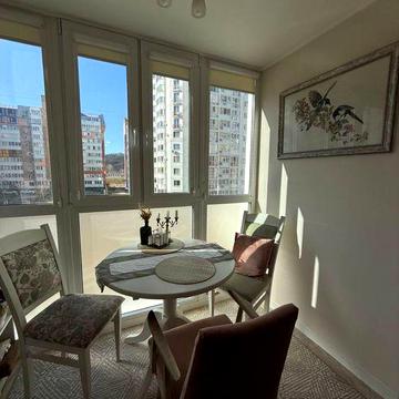 Левада євро-двушка  з ремонтом, площа 64м2!